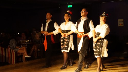 греческие танцы