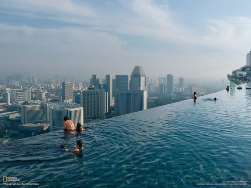 Бассейн на крыше Marina Bay Sands, Сингапур