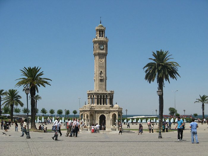 Часовая башня — символ Измира